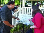 Heritage trail Plaque